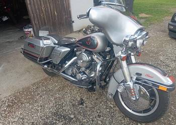 Harley electra glide classic FLHTC