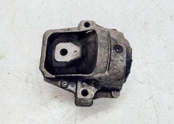 PODUSZKA SILNIKA L P AUDI A4 B8 A5 Q5 8R0199381AN