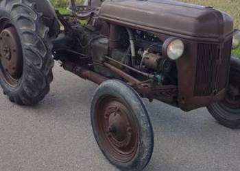 Ciągnik Ford 9n 1940r oryginał UNRRA