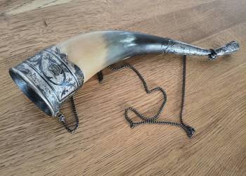 Róg obfitości bawoli , niello , okuty w srebro Ag 875