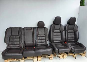 Porsche Cayenne FOTELE KOMPLET FOTELI europa DVD