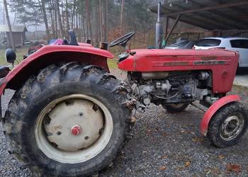 Sprzedam Ciągnik C355