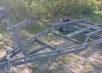 Przyczepa podłodziowa portowa jednoosiowa. 6m 1,5dmc