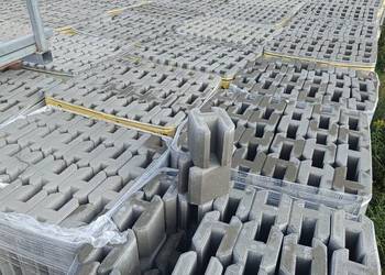 Łącznik betonowy 20 cm (H20)przelot  do podmurówki deski betonowej