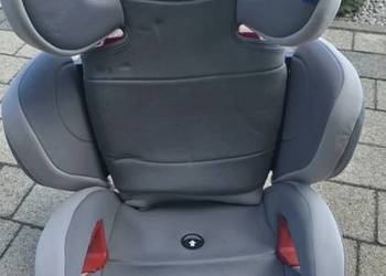 Fotelik Chicco od 15kg do 36kg.