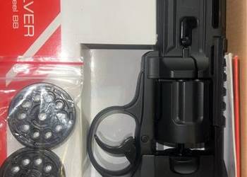 Wiatrówka Rewolwer CO2 UX Tornado 4,5 mm
