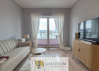 2 pokoje z widokiem na OBC