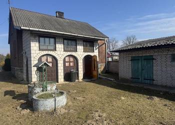 Sprzedam Dom z dużą działką i budynki gospodarcze