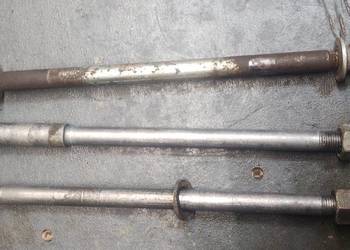 Oś koła Romet chart