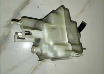 Zbiorniczek płynu hamulcowego BMW E39 E38 E65 E66 Z8 E52