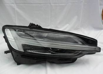 REFLEKTOR PRZÓD STRONA PRAWA VOLVO S60