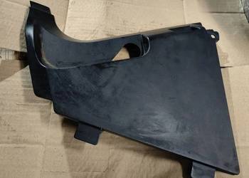 Plastik osłona pod rączkę otwierania maski BMW E38