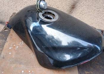 Suzuki Bandit 400 Bak Korek plus Kluczyk kranik