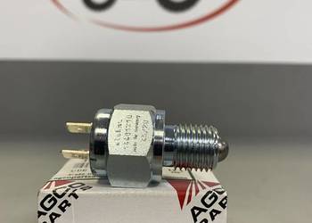 Czujnik stykowy pedału sprzęgła Massey Ferguson 4271809M1 ORYGINAŁ AGCO