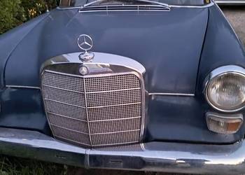 Mercedes Benz skrzydlak klasyk 2.0 benzyna