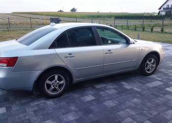 Hyundai Sonata NF 2.4 G4KC LPG 2005 – uszkodzony silnik, wymieniona belka