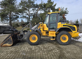 Ładowarka VOLVO L45G - TP/S (2015 r. 9.7 t. 4441 mth)