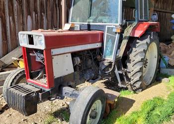 Ciągnik rolniczy International 684 - 1980 r.