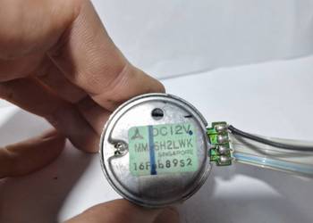 Silnik silniczek do magnetofonu MMI-6H2LWK