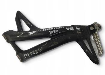 PRAWY PODNÓŻEK PASAŻERA Triumph Speed Triple 1050 11-16 set uchwyt