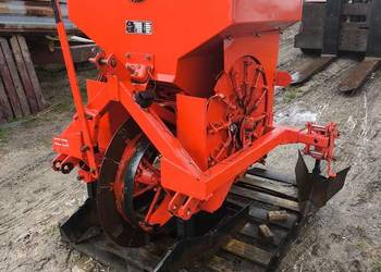 Sadzarka czeska SA2-074do ziemniaków