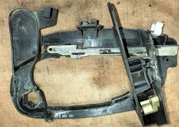 Podstawa klamki drzwi prawych przednich BMW E65 E66