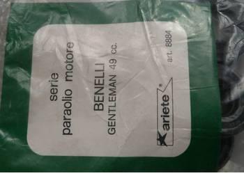 SIMMERING USZCZELNIACZE SILNIKA BENELLI GENTLEMAN 49