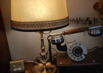Mosiezna lampa