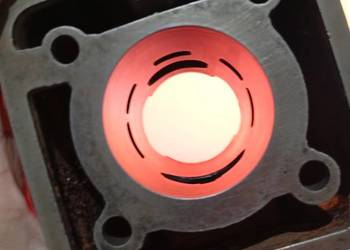 Cylinder Yamaha DT 80 LC2 stan bardzo dobry