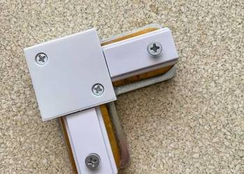 Łącznik kątowy 1-fazowy szynoprzewodu