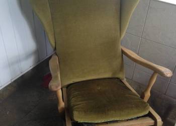 Fotel zabytkowy retro uszak bujany