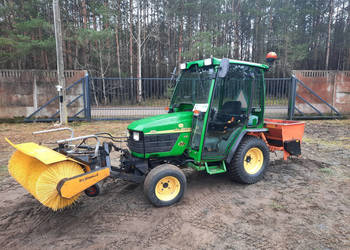 Mini ciągnik JOHN DEERE 4110, 4x4 + szczotka, rozsiewacz soli / nawozów ZA…