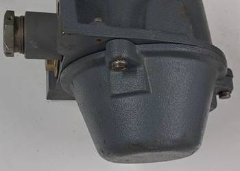 Wyłącznik krańcowy Robotron Meng 22