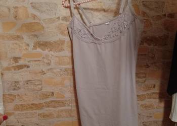 (42/44) (XL/XXL) Fioletowa halka modelująca z Londynu