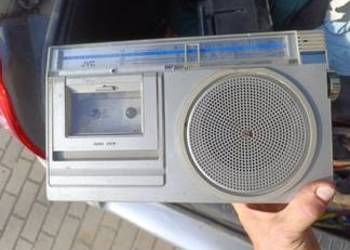 radioodtwarzacz kasetowy JVC RC-250L.