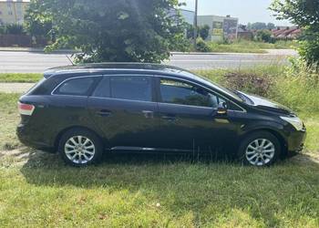 Piękna Toyota Avensis 1.8 Benzyna