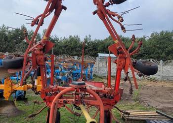 Przewracarka do siana NIEMEYER 6 gwiazdowa