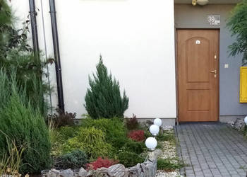 Fantastyczny segment z ogródkiem do zamieszkania w Józefosławiu