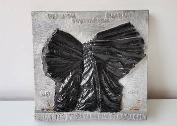 Stary wiszący odlew metalowy Pomnik Powstańców Śląskich Katowice PRL