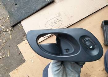 FORD MONDEO MK1  MK2 OSŁONA RĄCZKI DRZWI WŁĄCZNIK SZYBY