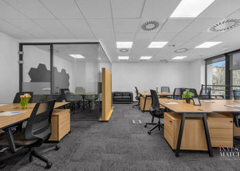 Wynajmę lokal 120m2 Warszawa