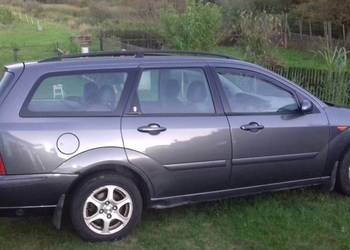 Do sprzedania Ford Focus kombi 1.6 z 2002 r. z instalacją LPG