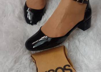 (41) ASOS Design/ Czarne czółenka wieczorowe z zapięciem z Londynu, NOWE