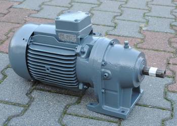 Motoreduktor 2.2kw. 260obr./min..