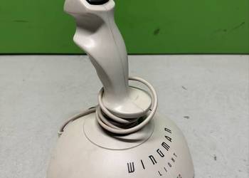 Joystick Logitech Wingman Light
