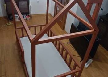 Łóżeczko Domek – Odnowione, Jak Nowe!