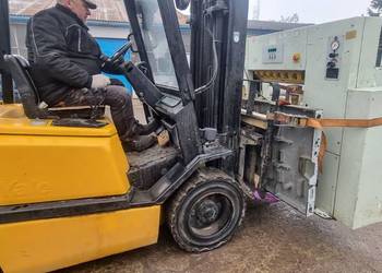 Mazur Wózki widłowe Kraków Usługi wózkiem widłowym Wynajem wózków widłowych