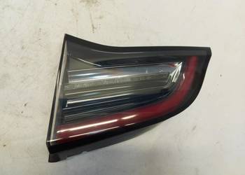 TESLA MODEL 3 Lampa klapa tył prawa