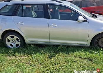 Drzwi Prawe Przednie Volkswagen Golf V