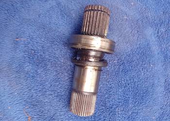 SKRZYNIA GWB.KPE.HRU.KCQ.WALEK ZEWNETRZNY  SKRZYNI T5 2.5 TDI.